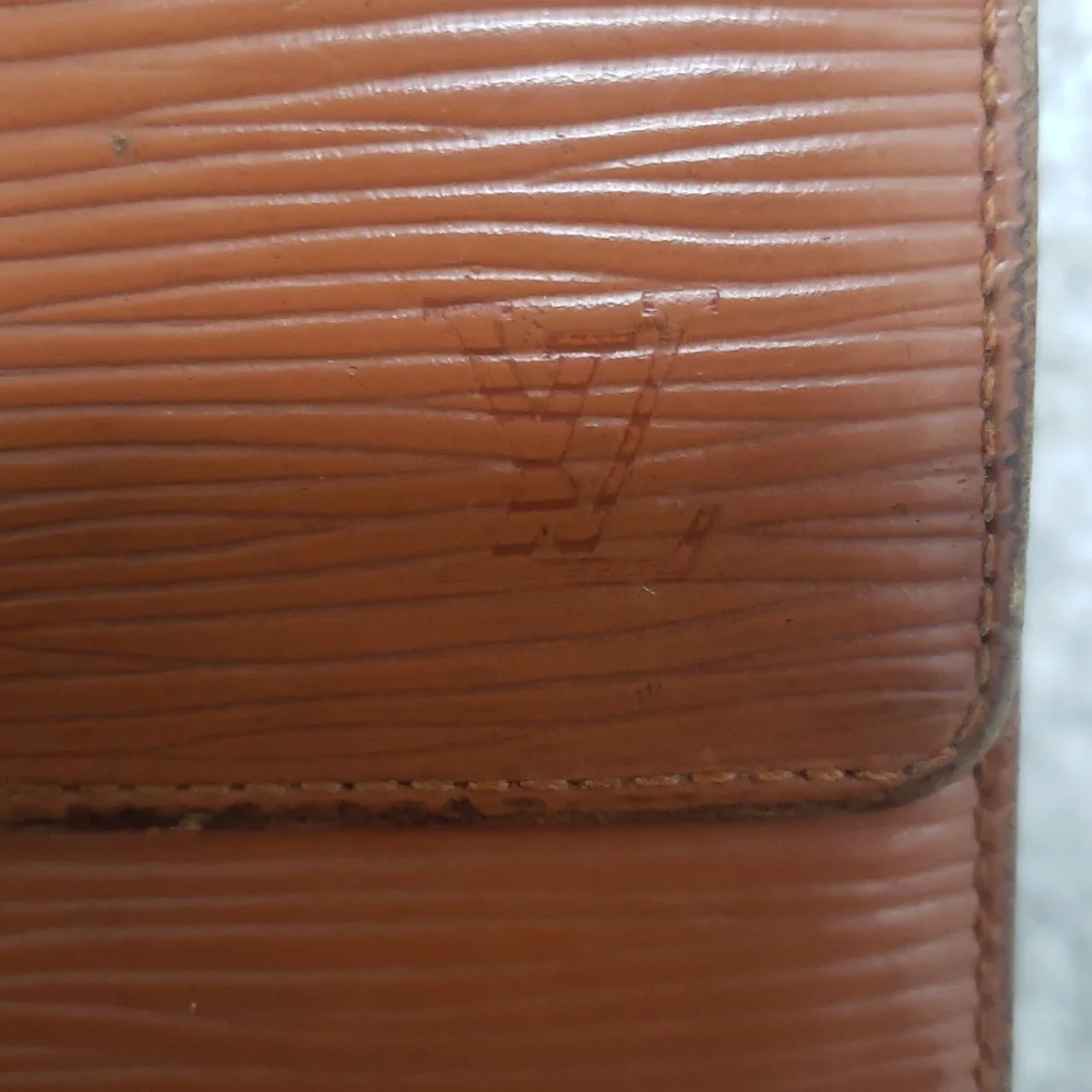 Louis Vuitton Cognac Brown Epi Leather Double Snap Wallet Authentic Vintage
